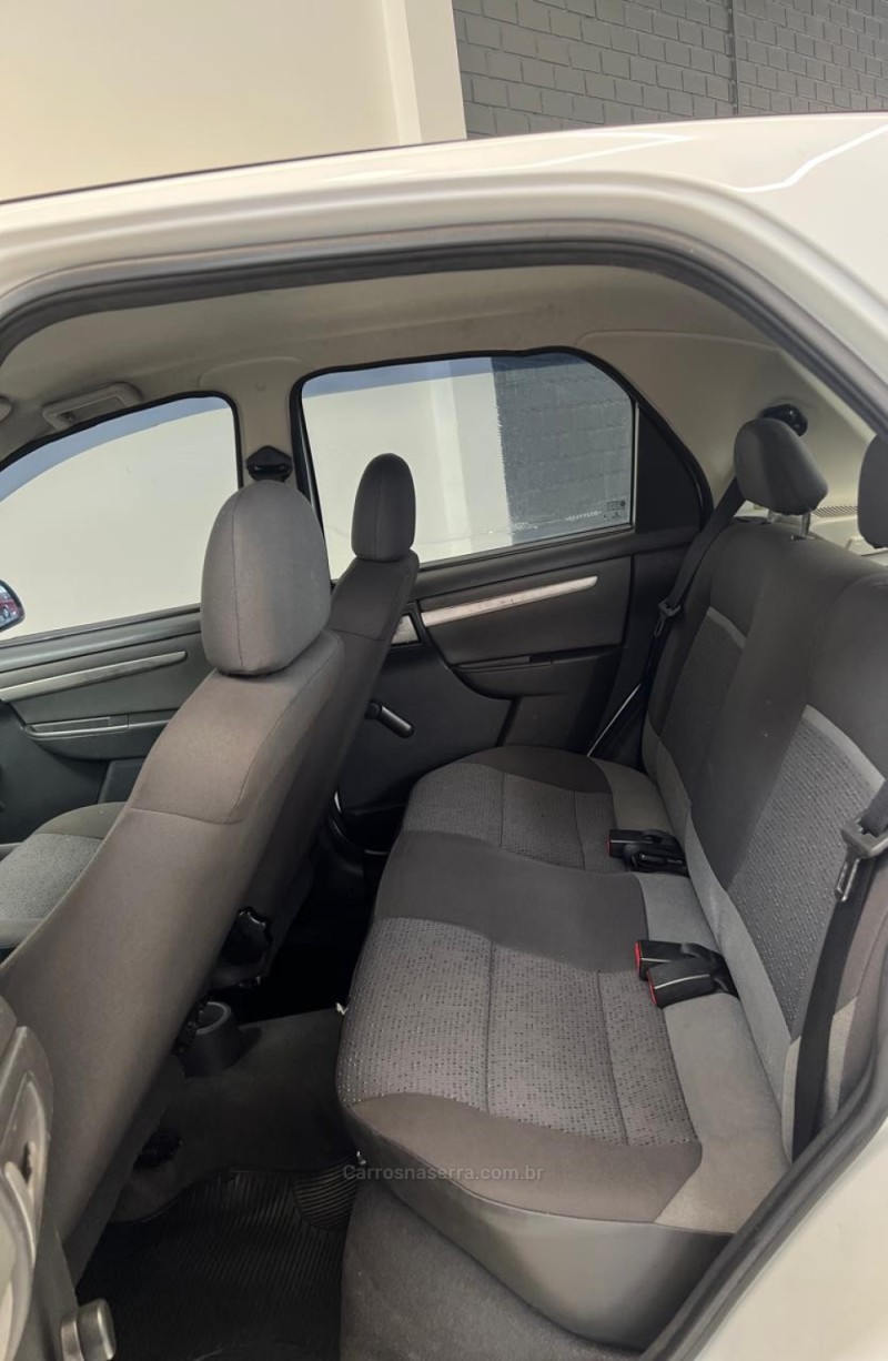 CELTA 1.0 MPFI LT 8V FLEX 4P MANUAL - 2014 - NOVO HAMBURGO