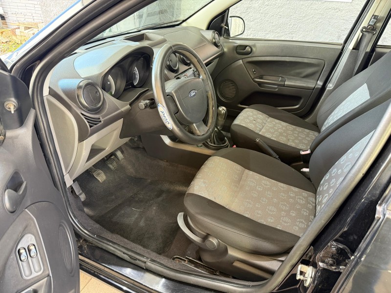 FIESTA 1.0 MPI HATCH 8V FLEX 4P MANUAL - 2014 - FARROUPILHA