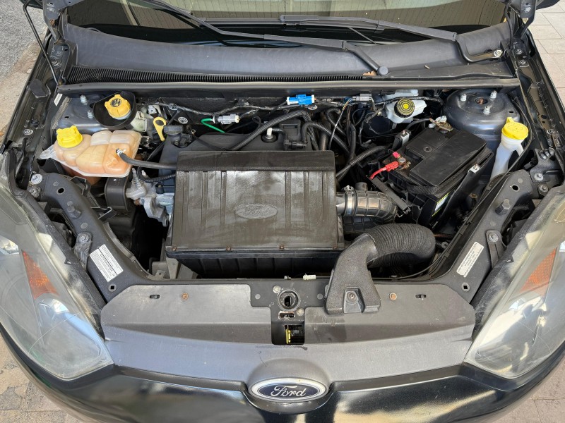 FIESTA 1.0 MPI HATCH 8V FLEX 4P MANUAL - 2014 - FARROUPILHA