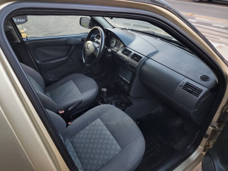GOL 1.6 MI POWER 8V FLEX 4P MANUAL G.III - 2004 - VACARIA