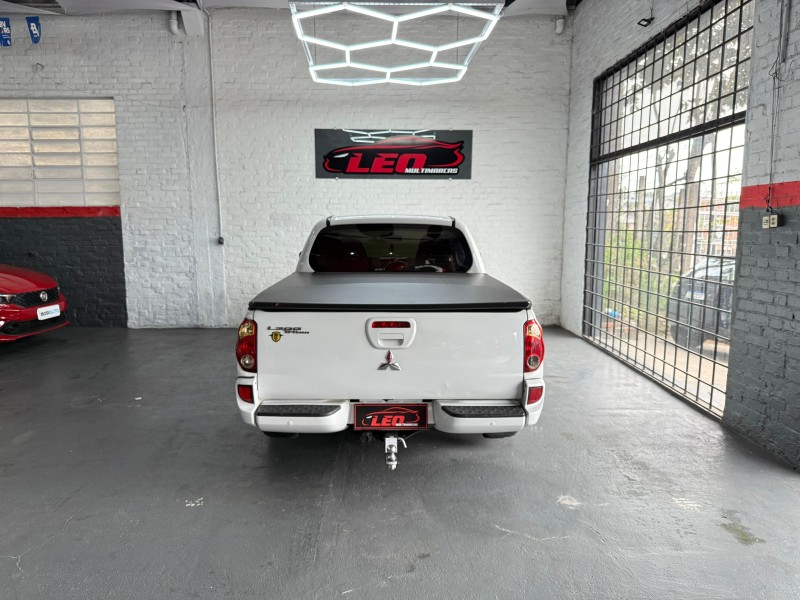 L200 TRITON 2.4 HLS 4X2 CD 16V FLEX 4P MANUAL - 2015 - CAXIAS DO SUL