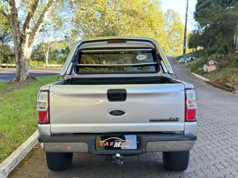 RANGER 3.0 XLT 4X4 CD 16V TURBO ELETRONIC DIESEL 4P MANUAL - 2011 - DOIS IRMãOS