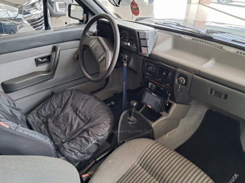 VOYAGE 1.8 GL 8V GASOLINA 2P MANUAL - 1993 - NOVA PETRóPOLIS