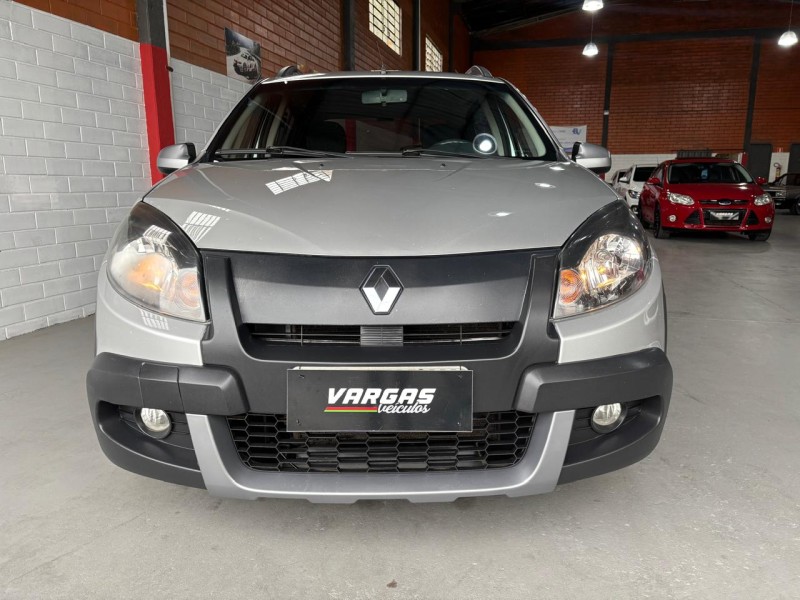 SANDERO 1.6 STEPWAY 8V FLEX 4P MANUAL - 2014 - CAXIAS DO SUL