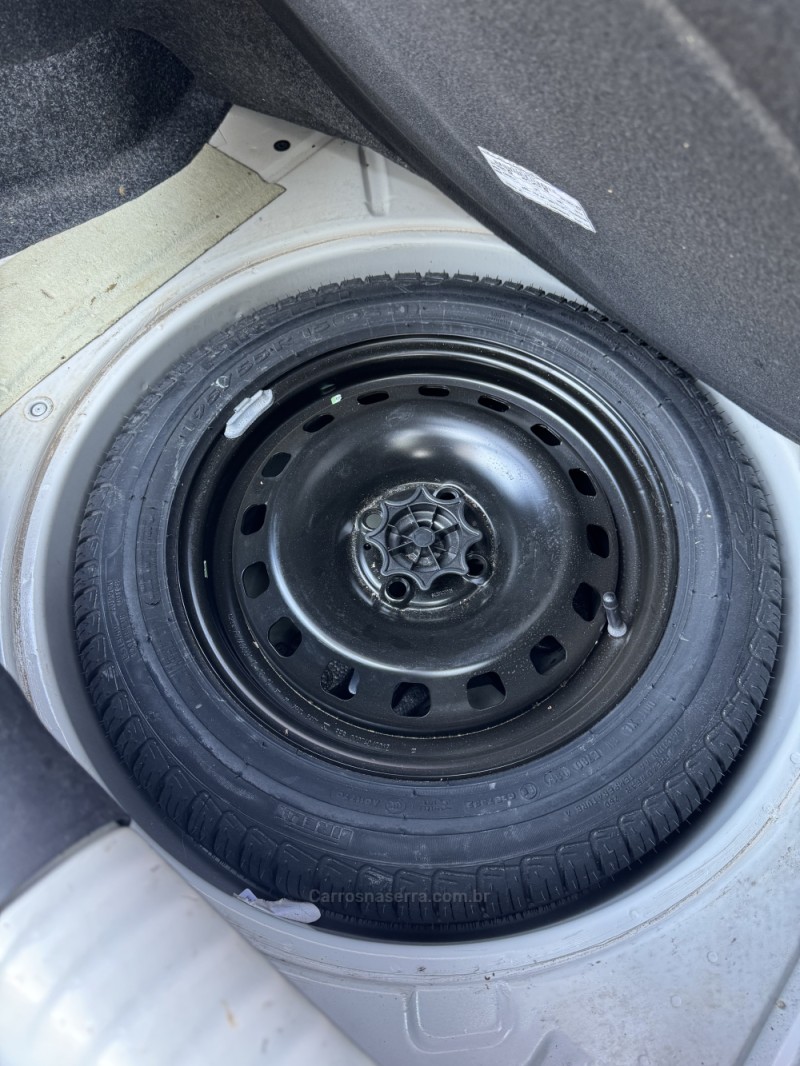 GOL 1.6 MSI 8V TOTALFLEX 4P MANUAL - 2015 - NOVA ARAçá