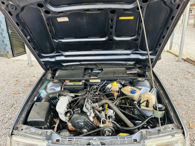 SANTANA 1.8 MI 8V GASOLINA 4P MANUAL - 1997 - CAXIAS DO SUL