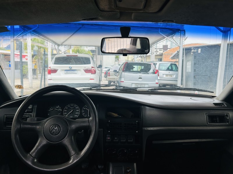 SANTANA 1.8 MI 8V GASOLINA 4P MANUAL - 1997 - CAXIAS DO SUL