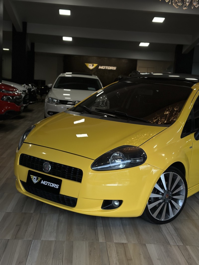 PUNTO 1.8 SPORTING 8V FLEX 4P MANUAL - 2008 - CAXIAS DO SUL