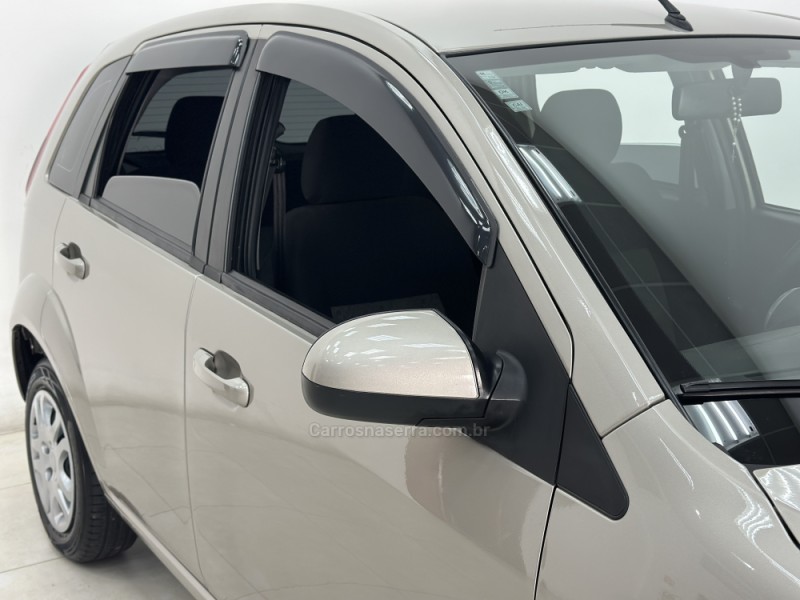 FIESTA 1.6 ROCAM SE 8V FLEX 4P MANUAL - 2014 - SANTA CRUZ DO SUL