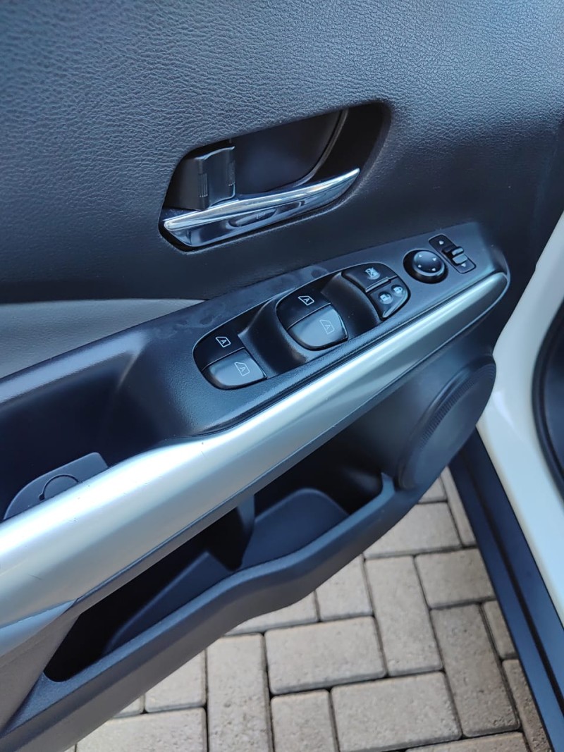 KICKS 1.6 16V FLEX SV 4P XTRONIC - 2020 - LAJEADO