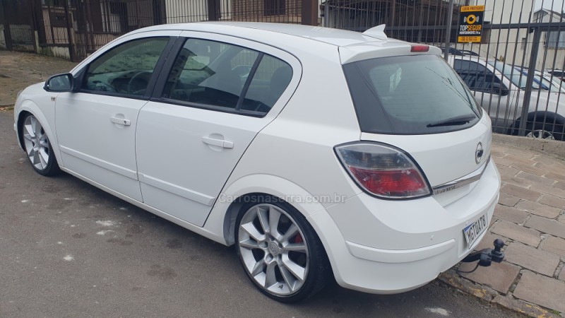 VECTRA 2.0 MPFI GT-X HATCH 8V FLEX 4P MANUAL - 2008 - CAXIAS DO SUL