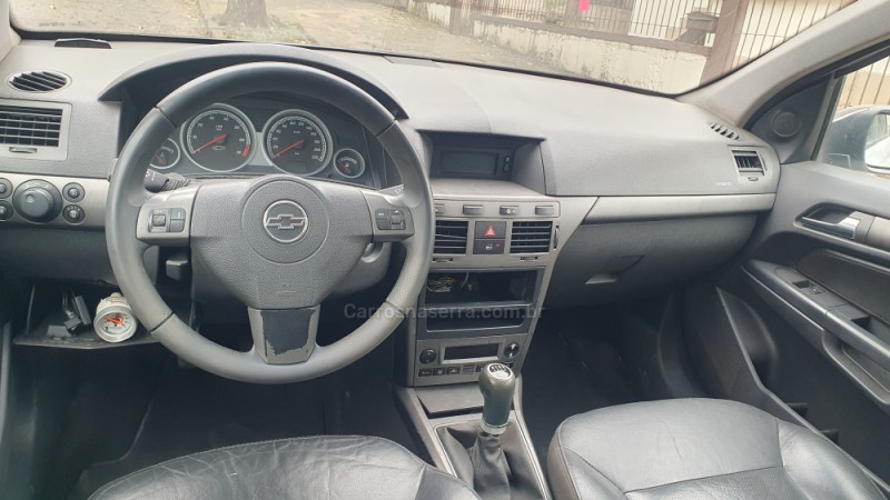 VECTRA 2.0 MPFI GT-X HATCH 8V FLEX 4P MANUAL - 2008 - CAXIAS DO SUL