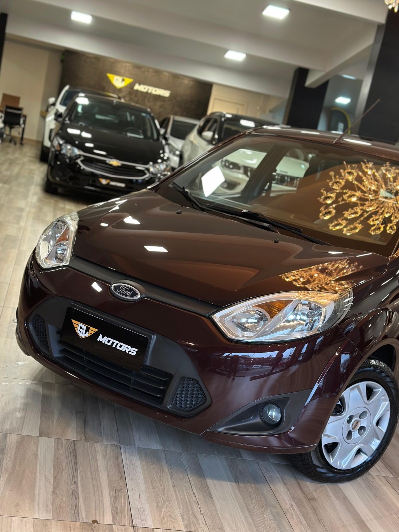 FIESTA 1.6 MPI CLASS HATCH 8V FLEX 4P MANUAL - 2011 - CAXIAS DO SUL