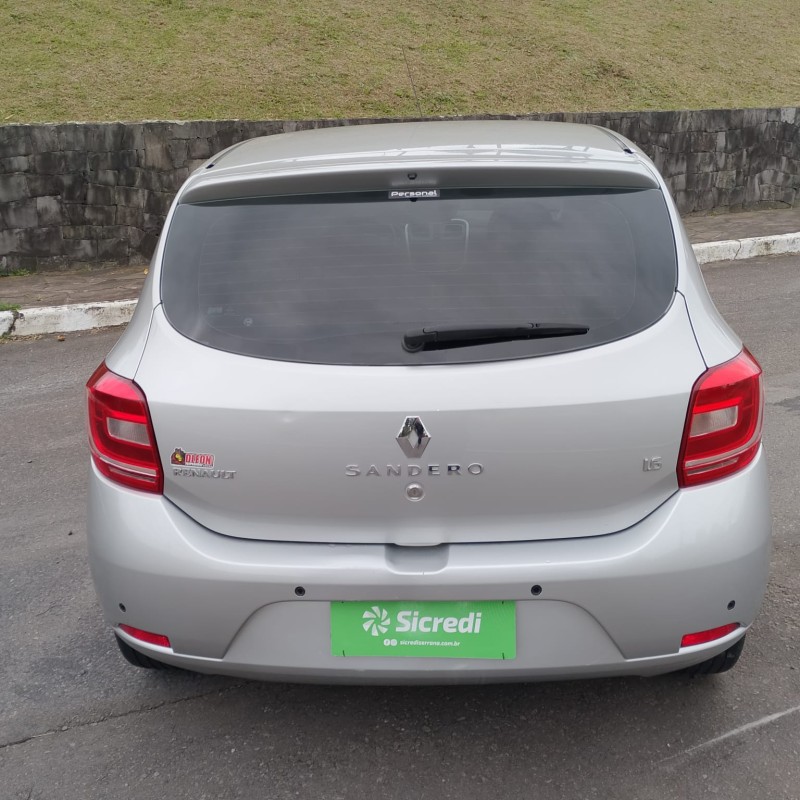 SANDERO 1.6 DYNAMIQUE 8V FLEX 4P MANUAL - 2015 - FARROUPILHA