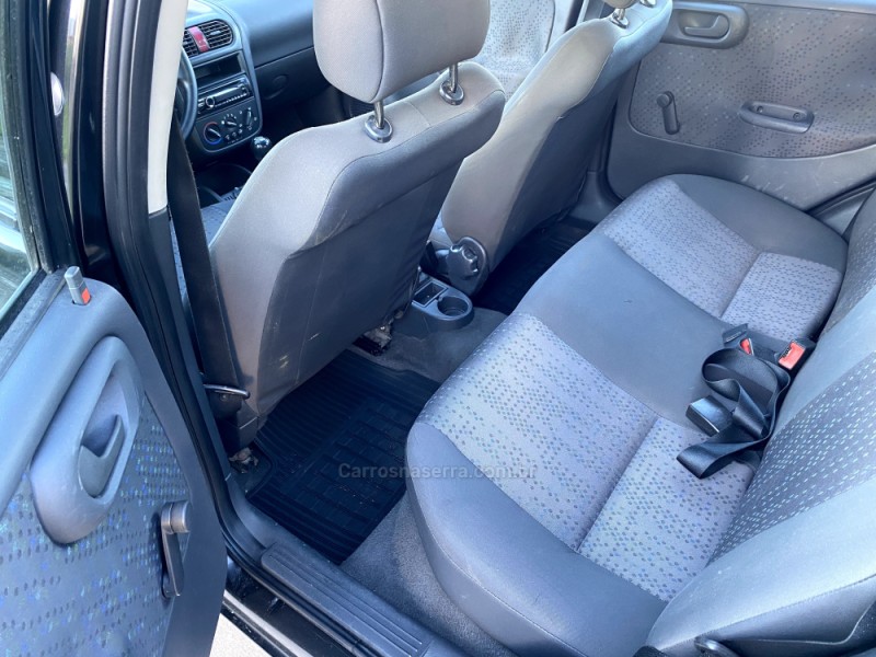 CORSA 1.4 MPFI MAXX 8V FLEX 4P MANUAL - 2011 - CAXIAS DO SUL