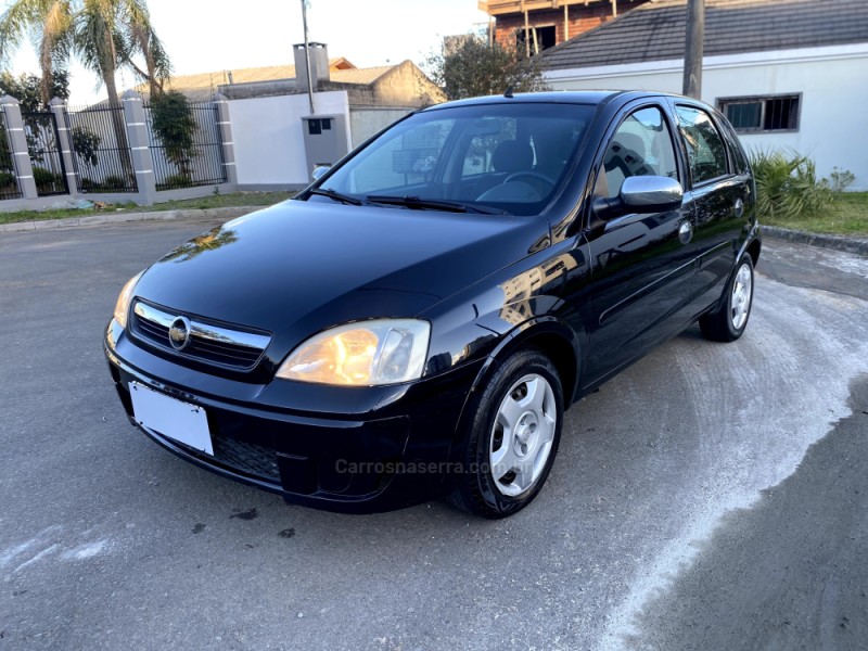 CORSA 1.4 MPFI MAXX 8V FLEX 4P MANUAL - 2011 - CAXIAS DO SUL