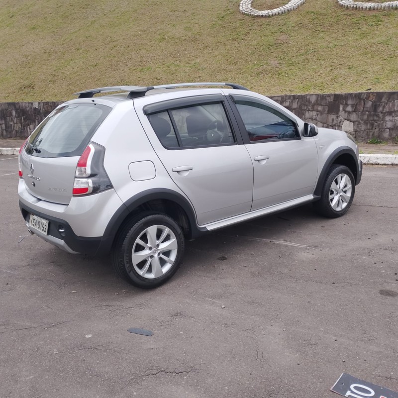 SANDERO 1.6 STEPWAY 16V FLEX 4P MANUAL - 2012 - FARROUPILHA