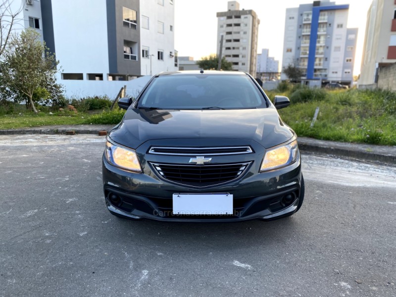 ONIX 1.4 MPFI LT 8V FLEX 4P MANUAL - 2016 - CAXIAS DO SUL