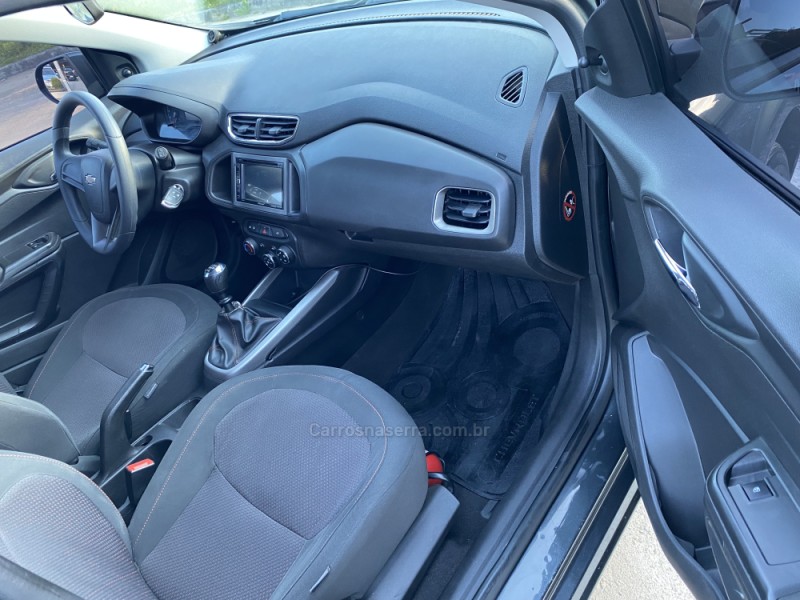 ONIX 1.4 MPFI LT 8V FLEX 4P MANUAL - 2016 - CAXIAS DO SUL