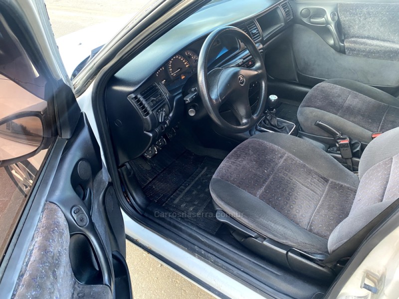 VECTRA 2.2 MPFI GLS 8V GASOLINA 4P MANUAL - 1997 - CAXIAS DO SUL