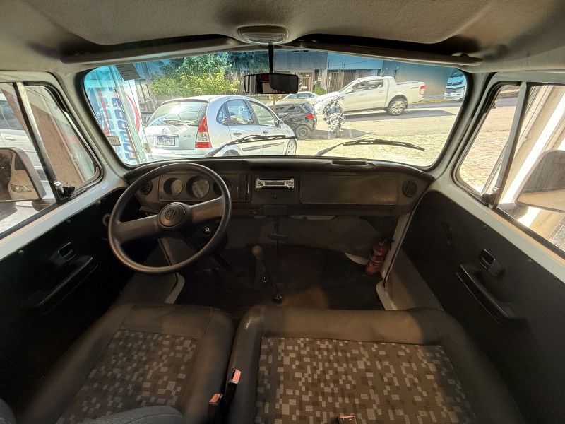 KOMBI 1.6 MI FURGÃO 8V GASOLINA 3P MANUAL - 2000 - BENTO GONçALVES