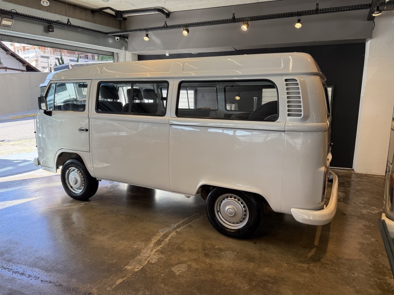 KOMBI 1.6 MI FURGÃO 8V GASOLINA 3P MANUAL - 2000 - BENTO GONçALVES
