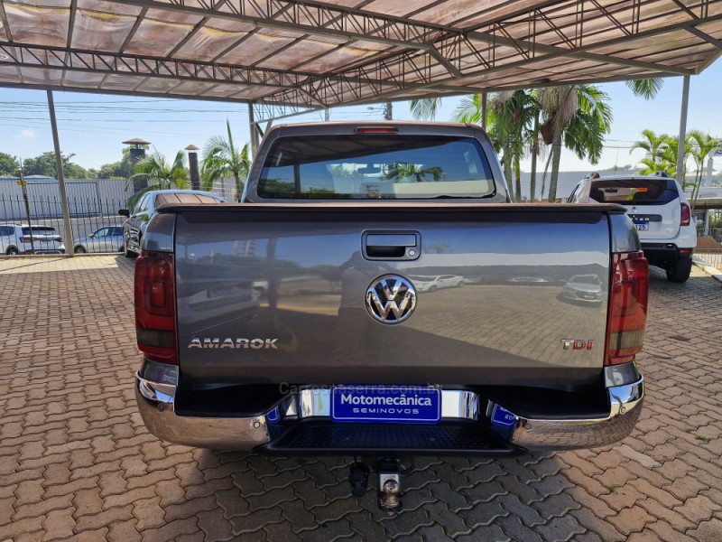 AMAROK 2.0 HIGHLINE 4X4 CD 16V TURBO INTERCOOLER DIESEL 4P AUTOMÁTICO - 2018 - LAJEADO