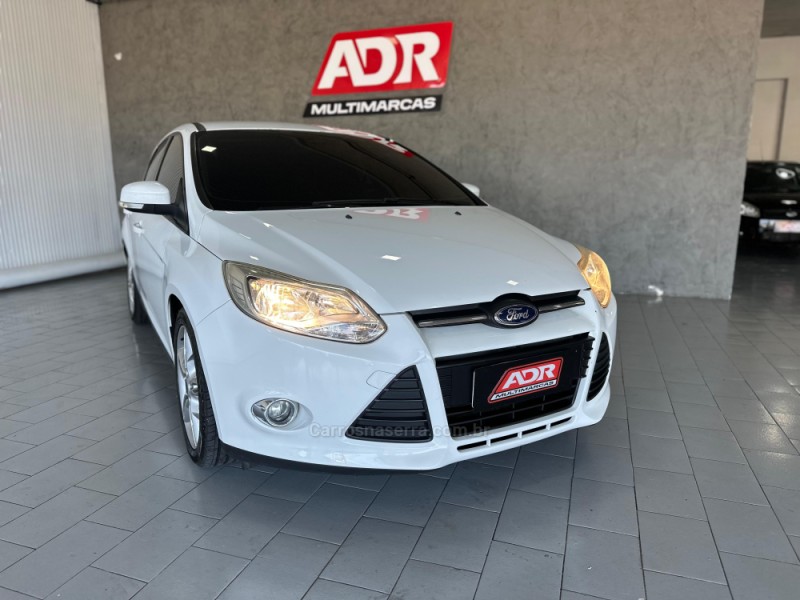 FOCUS 2.0 16V FLEX 4P AUTOMÁTICO - 2015 - CAXIAS DO SUL