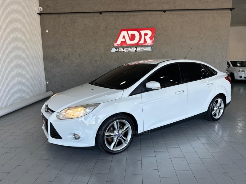 FOCUS 2.0 16V FLEX 4P AUTOMÁTICO - 2015 - CAXIAS DO SUL