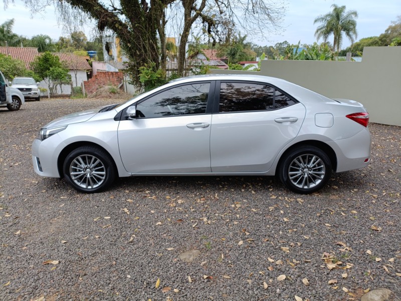 COROLLA 2.0 XEI 16V FLEX 4P AUTOMÁTICO - 2017 - IVOTI