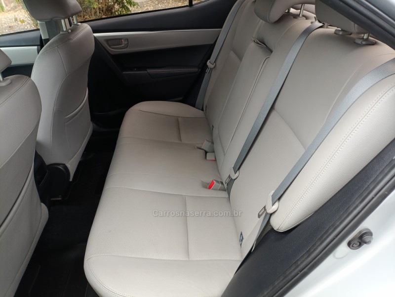 COROLLA 2.0 XEI 16V FLEX 4P AUTOMÁTICO - 2017 - IVOTI