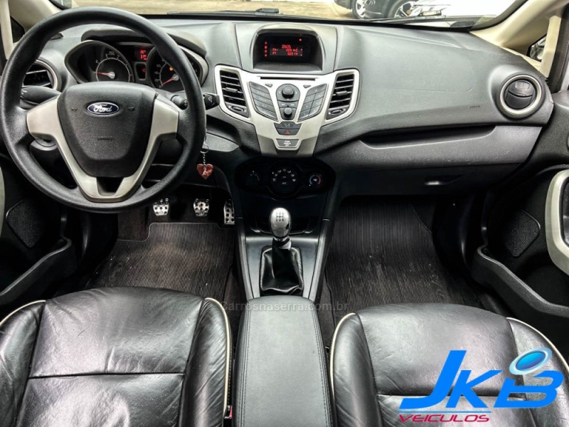 FIESTA 1.6 SE SEDAN 16V FLEX 4P MANUAL - 2011 - NOVO HAMBURGO