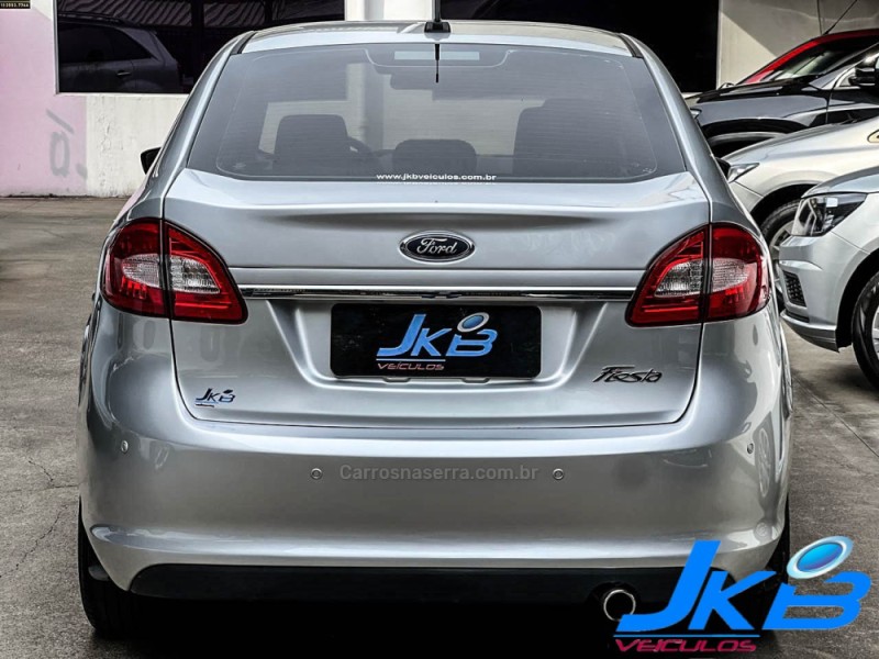 FIESTA 1.6 SE SEDAN 16V FLEX 4P MANUAL - 2011 - NOVO HAMBURGO