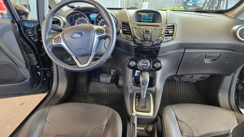 FIESTA 1.6 TITANIUM PLUS HATCH 16V FLEX 4P AUTOMÁTICO - 2016 - CAXIAS DO SUL