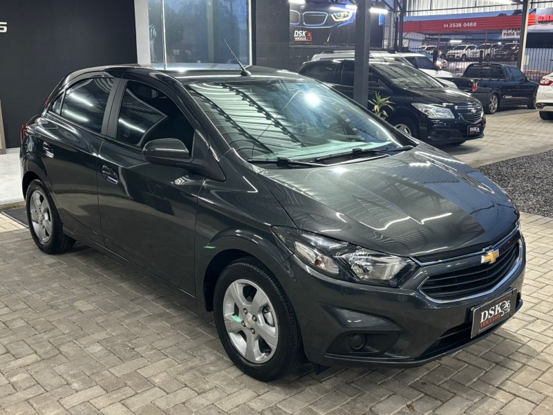 ONIX 1.4 MPFI LT 8V FLEX 4P MANUAL - 2019 - CAXIAS DO SUL