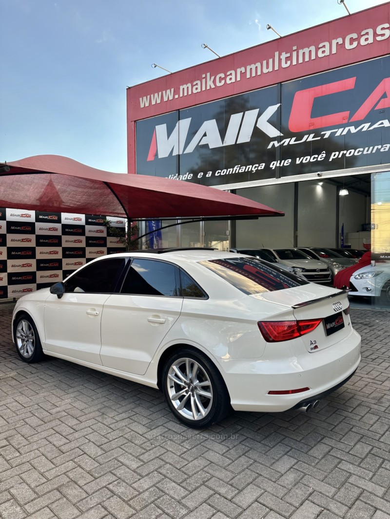 A3 1.8 TFSI SEDAN AMBITION 16V 180CV GASOLINA 4P S TRONIC - 2014 - ESTâNCIA VELHA