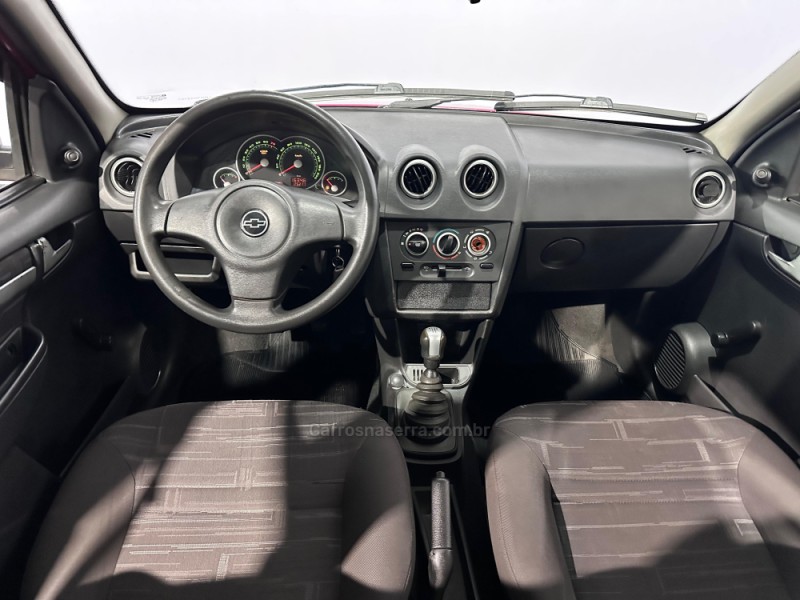 PRISMA 1.4 MPFI MAXX 8V FLEX 4P MANUAL - 2011 - VACARIA