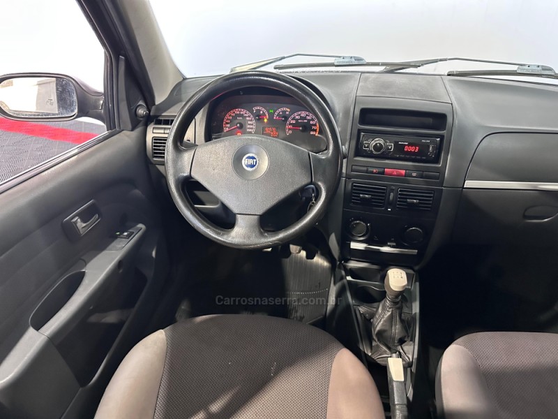 PALIO 1.0 MPI ELX 8V FLEX 4P MANUAL - 2004 - VACARIA