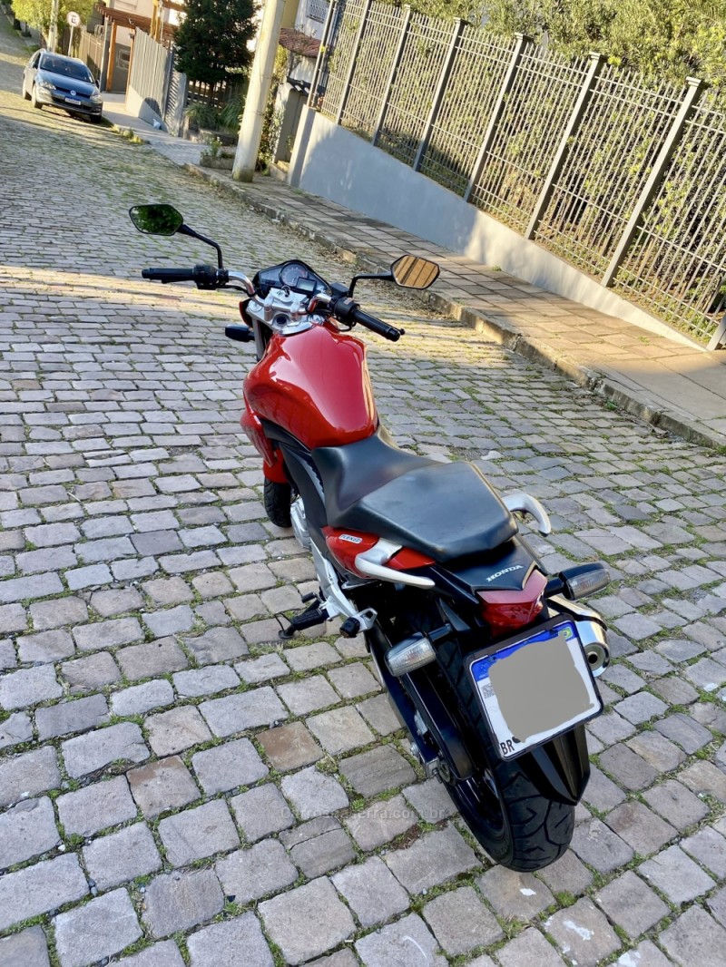 CB 300R  - 2015 - BENTO GONçALVES