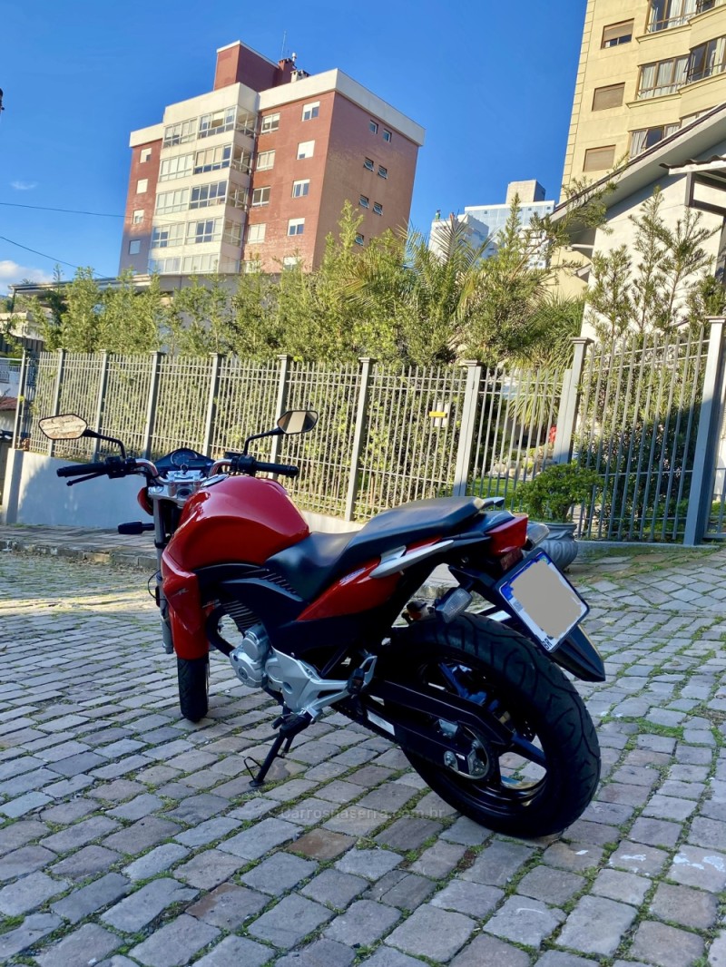 CB 300R  - 2015 - BENTO GONçALVES