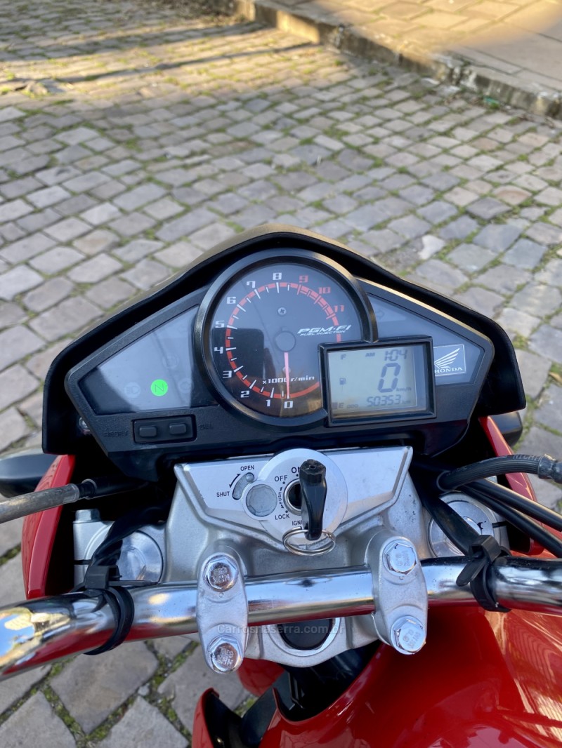 CB 300R  - 2015 - BENTO GONçALVES