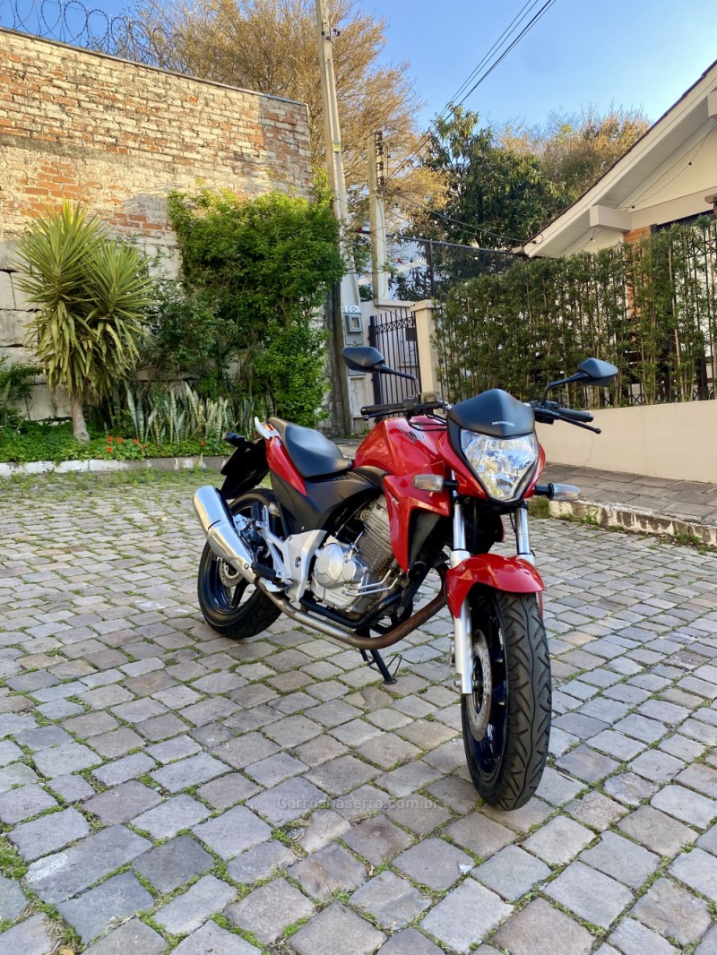 CB 300R  - 2015 - BENTO GONçALVES