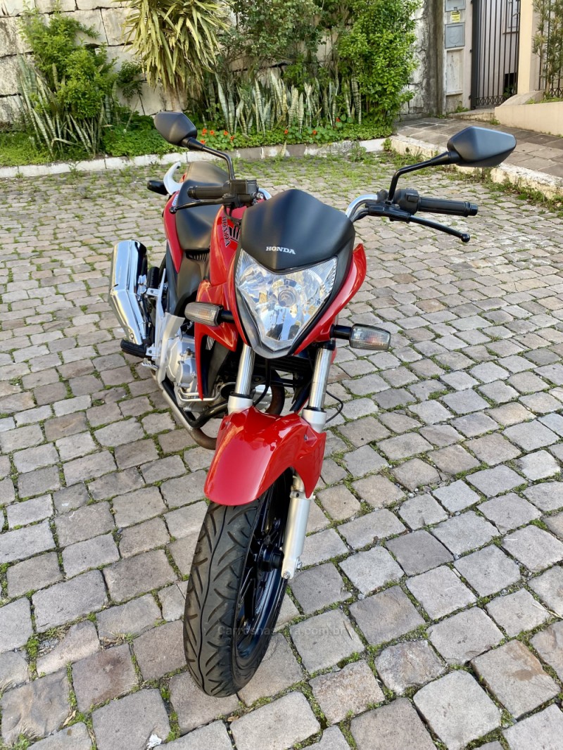 CB 300R  - 2015 - BENTO GONçALVES