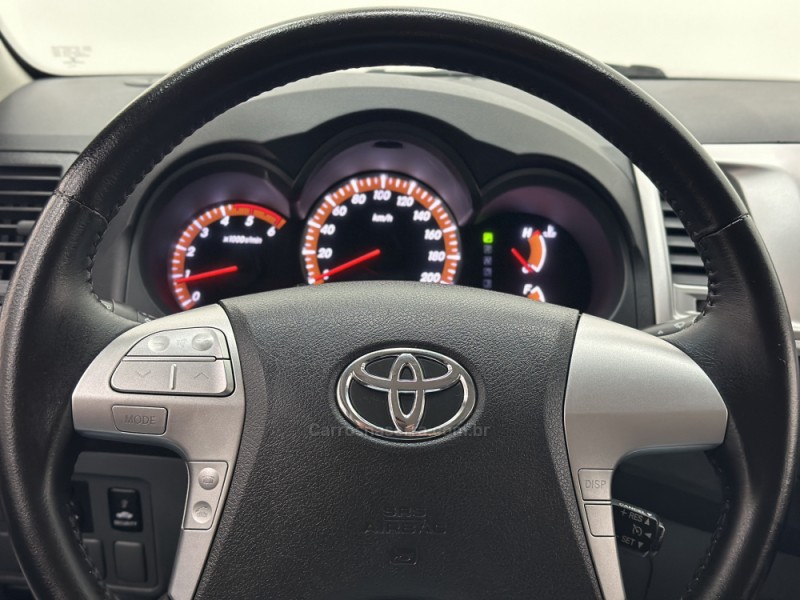 HILUX 3.0 SRV 4X4 CD 16V TURBO INTERCOOLER DIESEL 4P AUTOMÁTICO - 2012 - SANTA CRUZ DO SUL