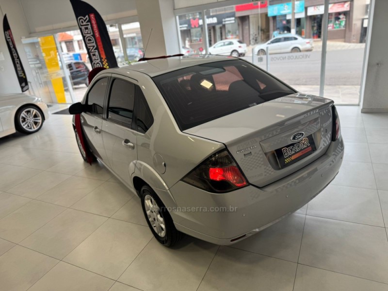 FIESTA 1.6 ROCAM SE SEDAN 8V FLEX 4P MANUAL - 2014 - SALVADOR DO SUL