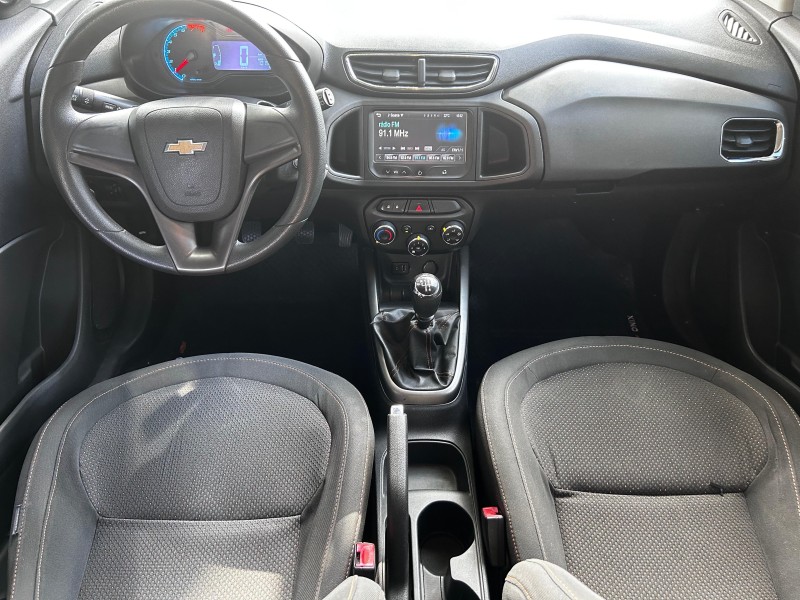 ONIX 1.4 MPFI LTZ 8V FLEX 4P MANUAL - 2013 - TRêS COROAS