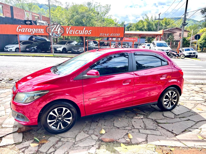 ONIX 1.4 MPFI LTZ 8V FLEX 4P MANUAL