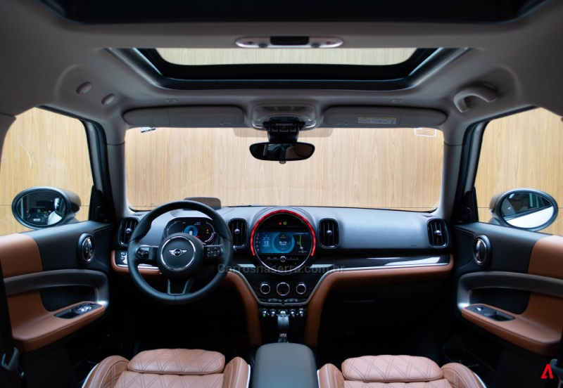 COUNTRYMAN 1.5 S E ALL4 TOP 4X4 224CV TURBO HÍBRIDO 4P AUTOMÁTICO - 2024 - GARIBALDI