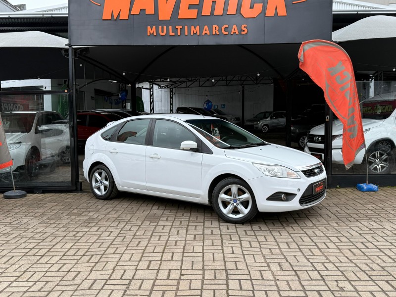 FOCUS 1.6 GLX 8V FLEX 4P MANUAL - 2013 - LAGOA VERMELHA