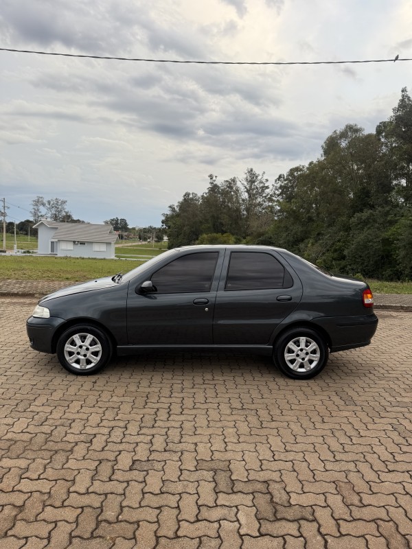 SIENA 1.8 MPI EX 8V GASOLINA 4P MANUAL - 2004 - ARROIO DO MEIO